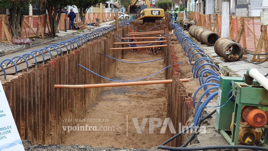 Estaca Prancha Metálica - foto 2 de escoramento e contenção